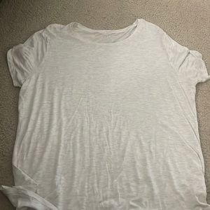 Scoop neck tshirt